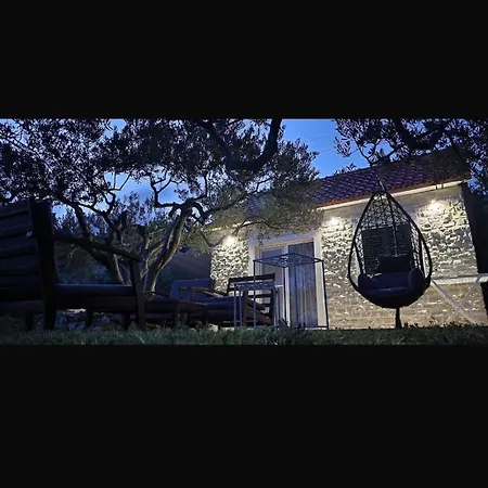House Ljubica - Ideal Vacation Spot Casa de Férias